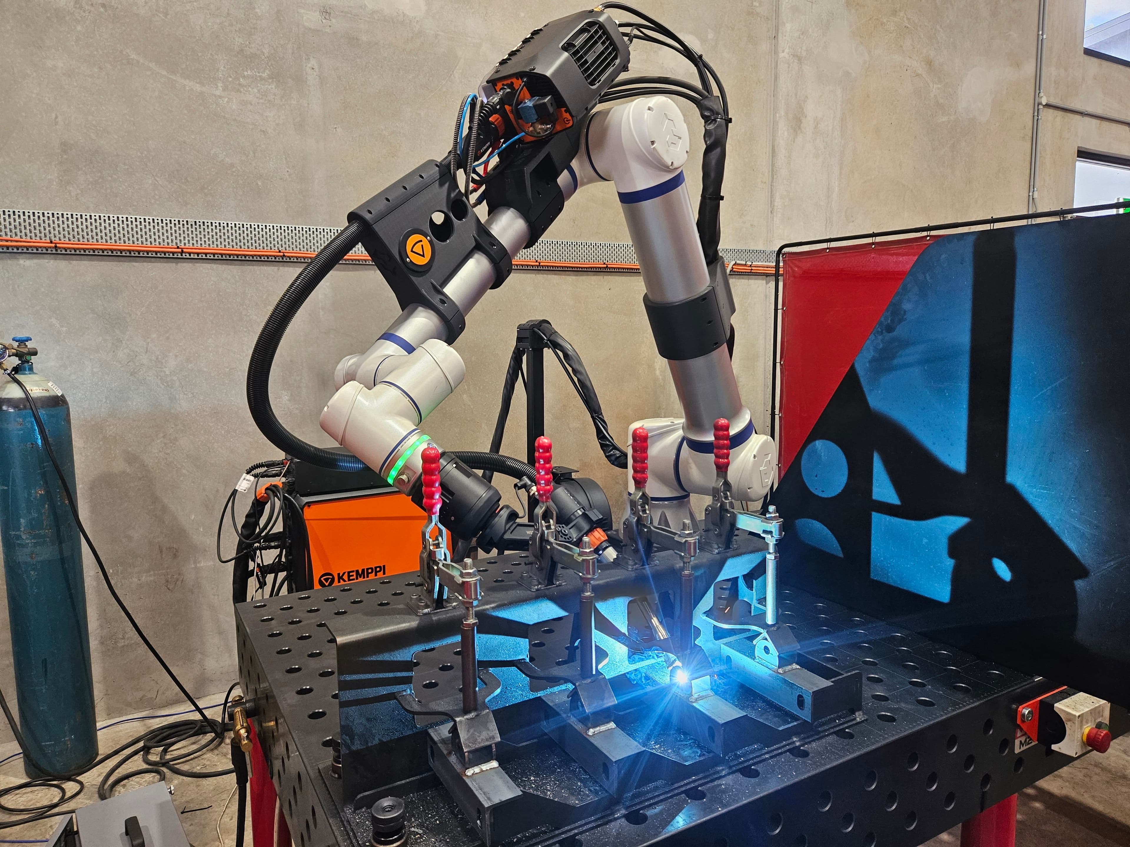 Elite Kemppi ArcCell Cobot Welders